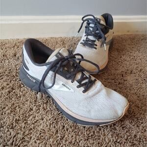 Brooks trace 2 womens road running shoe lace up sneaker pink grey 9.5